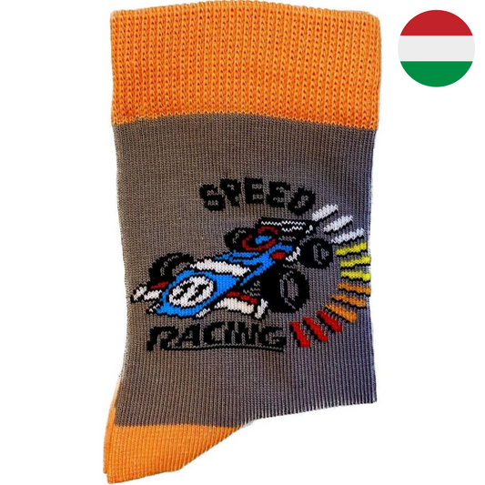 Versenyautós gyerekzokni